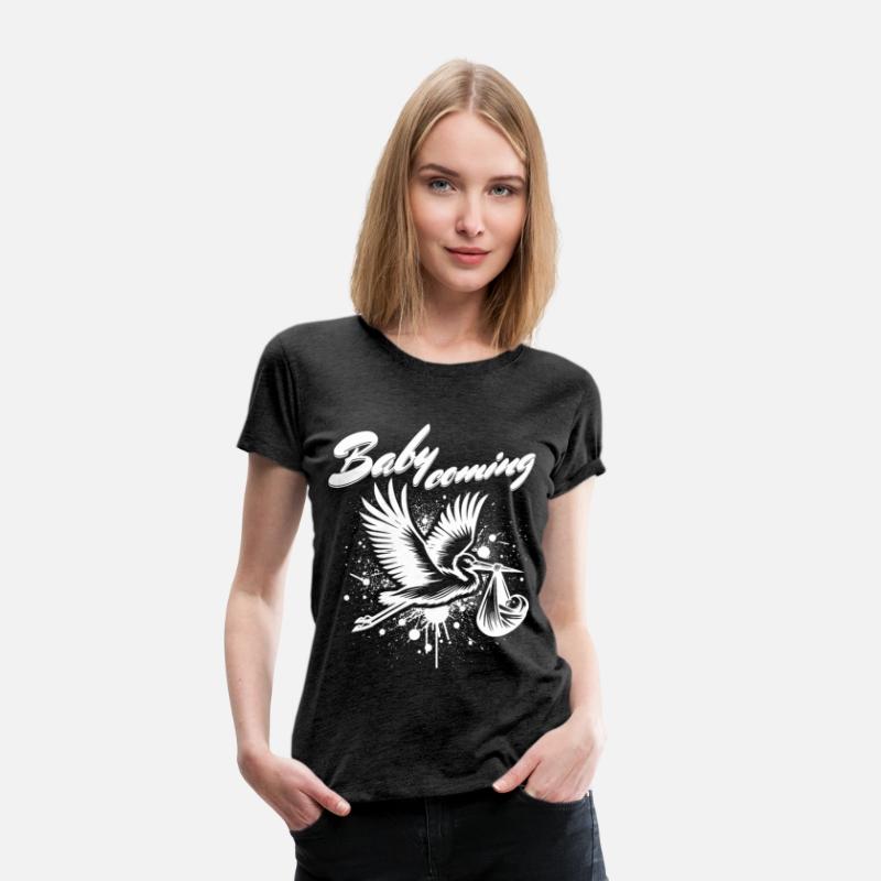 Expectant Mother Stork Brings The Beautiful News